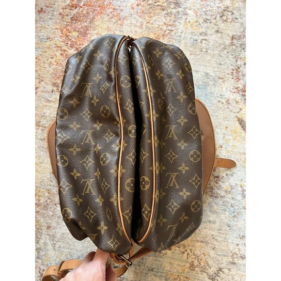 Louis Vuitton Saumur 30 Monogram Canvas Crossbody Messenger Bag AR1900 France - Picture 10 of 14